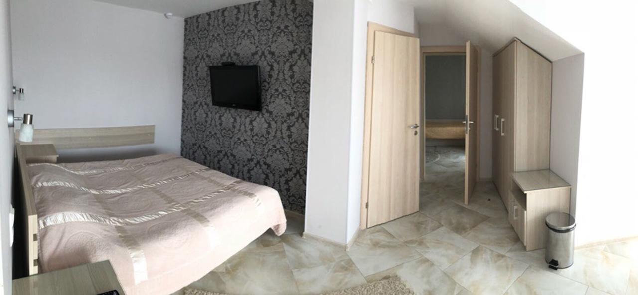 Kentavr Hotel Navapolatsk Εξωτερικό φωτογραφία